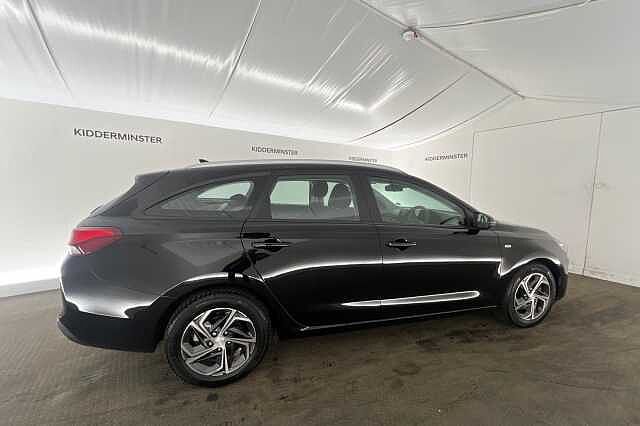 Hyundai i30 1.0T GDi SE Connect 5dr