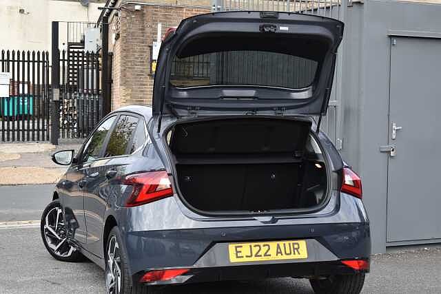 Hyundai I20 1.0T GDi 48V MHD Premium 5dr DCT Grey