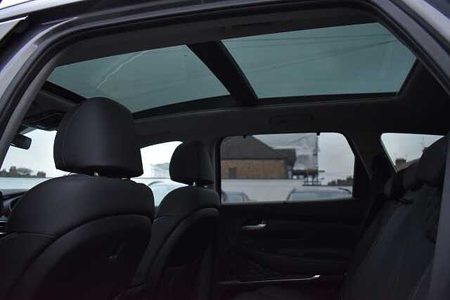 Hyundai SANTA FE 1.6 TGDi Hybrid Ultimate 5dr 4WD Auto