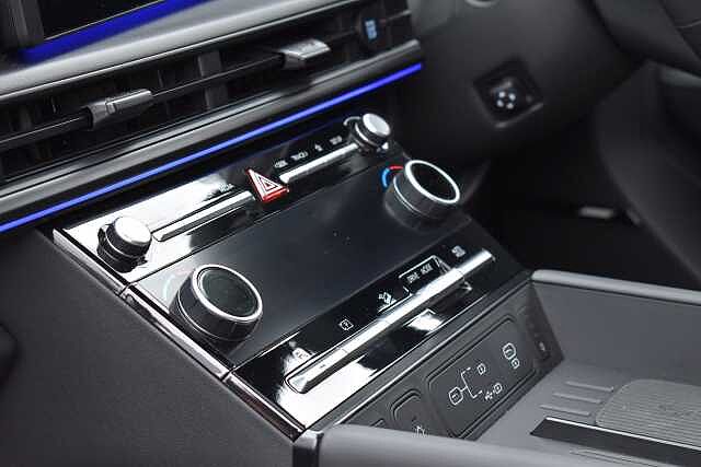 Hyundai SANTA FE 1.6 TGDi 239 Hybrid Calligraphy 5dr Auto Green