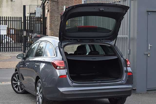 Hyundai i30 1.6 CRDi [136] Premium SE 5dr DCT