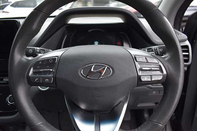 Hyundai IONIQ 1.6 GDi Hybrid Premium 5dr DCT