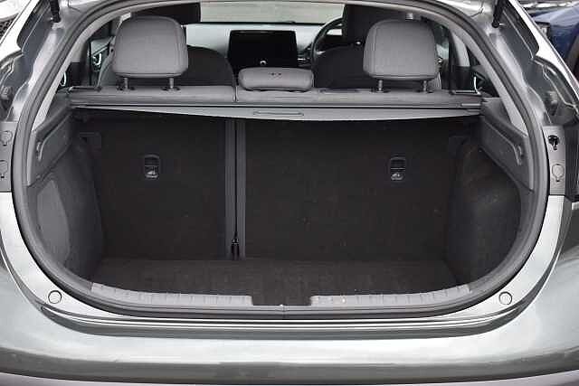 Hyundai IONIQ 1.6 GDi Hybrid Premium 5dr DCT