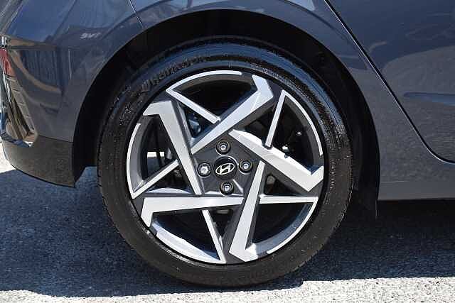 Hyundai I20 1.0T GDi 90 Tech Line 5dr DCT Grey