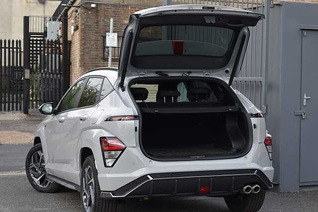 Hyundai KONA 1.6 Hybrid 138 N Line 5dr DCT Grey