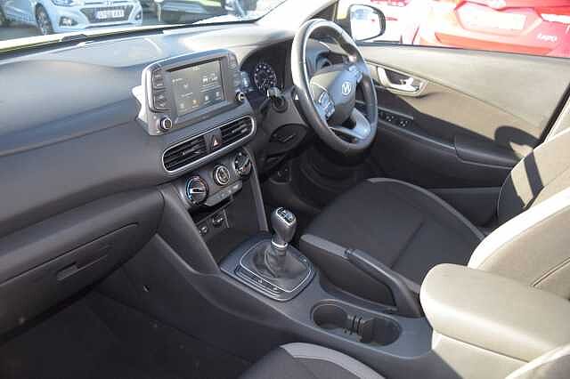Hyundai KONA SUV 1.0 T-GDi (120ps) SE 2WD Yellow