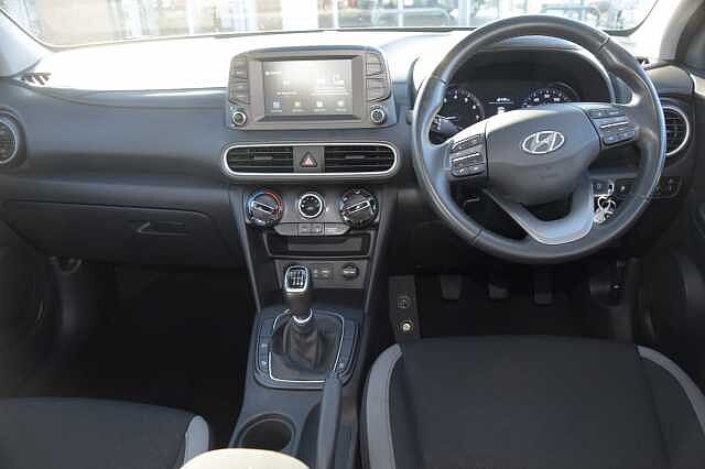 Hyundai KONA SUV 1.0 T-GDi (120ps) SE 2WD Yellow