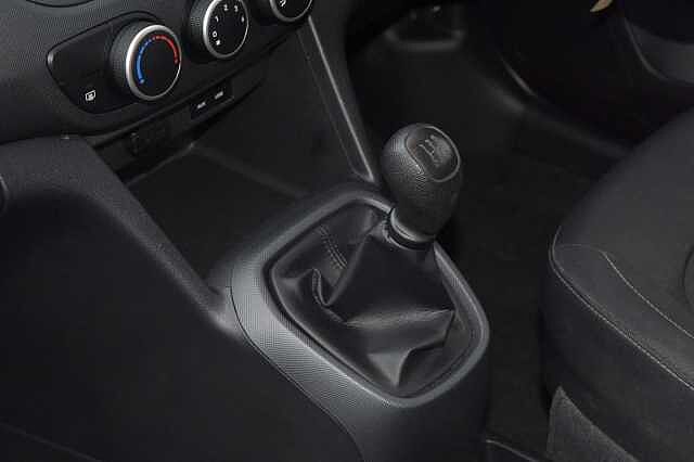 Hyundai i10 1.0 S 5 Door