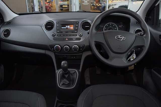 Hyundai i10 1.0 S 5 Door