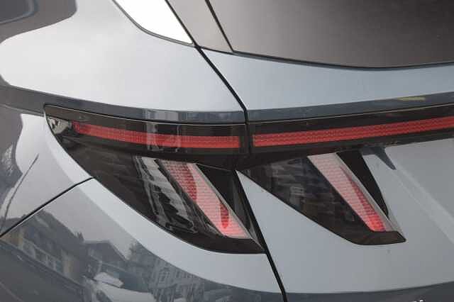 Hyundai TUCSON 1.6 T-GDi (150ps) Premium Blue