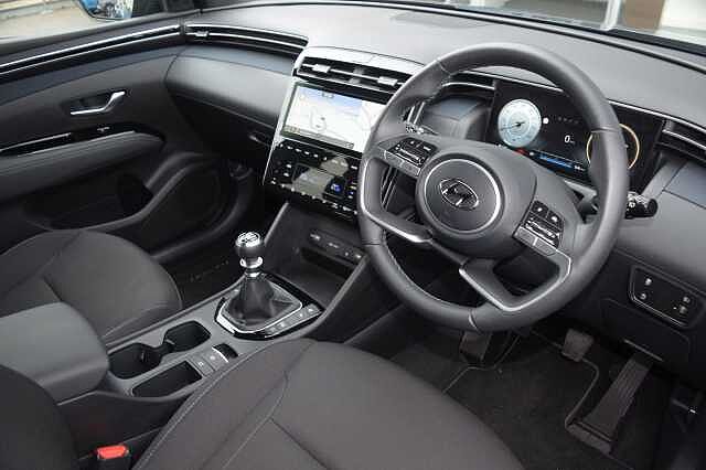 Hyundai TUCSON 1.6 T-GDi (150ps) Premium Blue