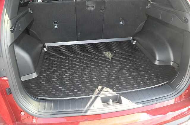 Hyundai TUCSON 1.6 T-GDi (150ps) N Line Red