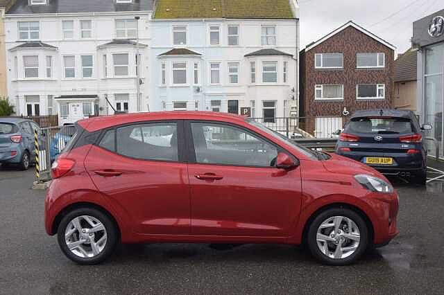Hyundai I10 1.2 SE Connect 5 Door Red