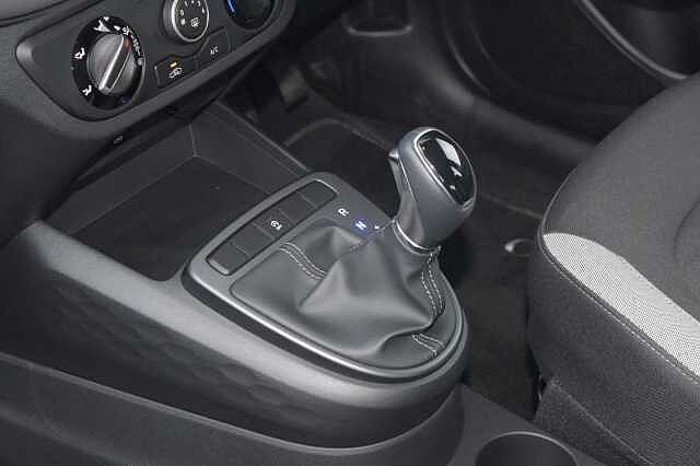 Hyundai I10 1.2 SE Connect 5 Door Red