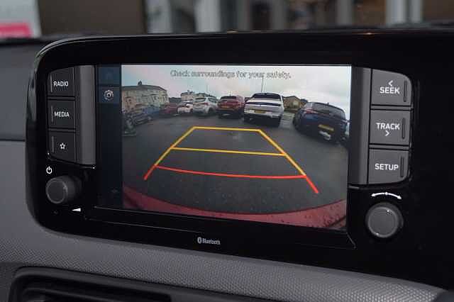 Hyundai I10 1.2 SE Connect 5 Door Red