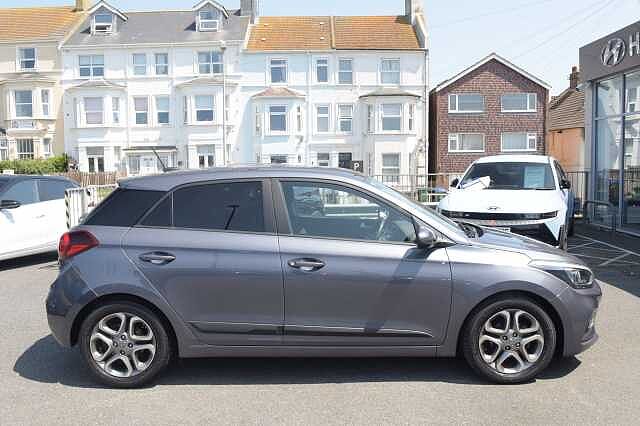 Hyundai i20 5 Door 1.2 MPi (84ps) Premium Nav