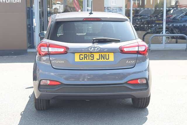 Hyundai i20 5 Door 1.2 MPi (84ps) Premium Nav