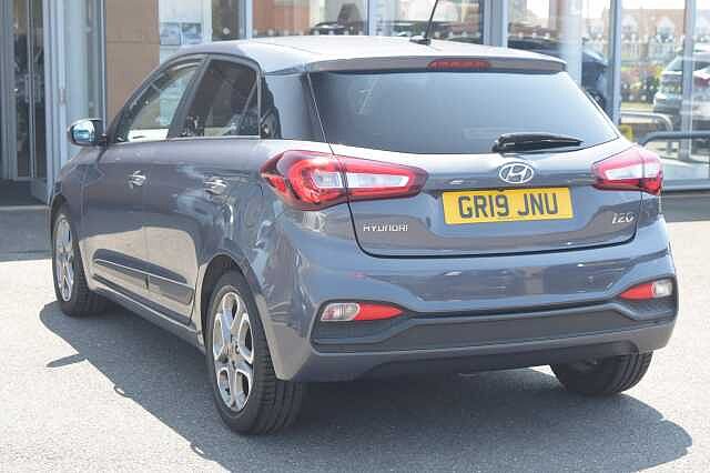 Hyundai i20 5 Door 1.2 MPi (84ps) Premium Nav