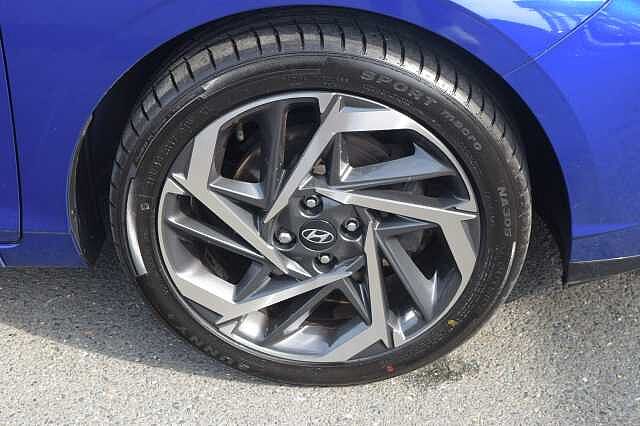 Hyundai I20 1.0T GDi 48V MHD Premium 5dr Blue