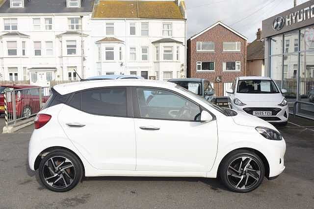 Hyundai I10 1.2 MPi Premium 5dr Auto White