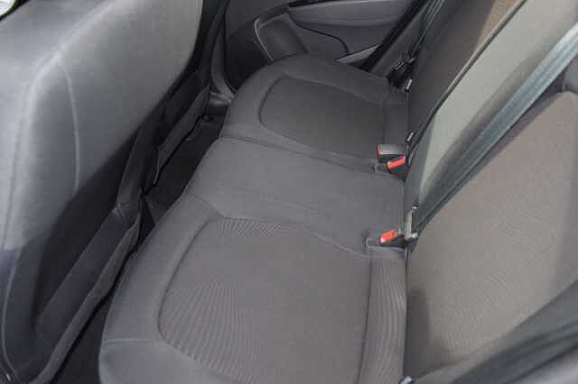 Hyundai I10 1.0 SE 5dr White