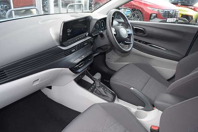 Hyundai BAYON 1.0 TGDi 48V MHEV Ultimate 5dr DCT Green