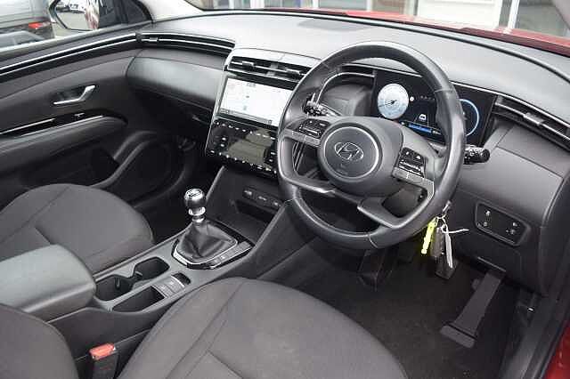 Hyundai TUCSON 1.6 TGDi SE Connect 5dr 2WD Red