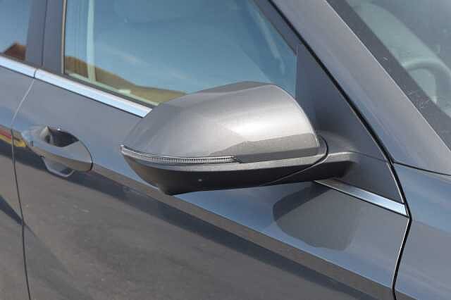 Hyundai KONA 1.6 Hybrid 138 Ultimate 5dr DCT Grey