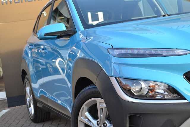 Hyundai KONA 1.0 TURBO SE CONNECT, EXCELLENT EXAMPLE OF THIS EVER POPULAR SUV Blue