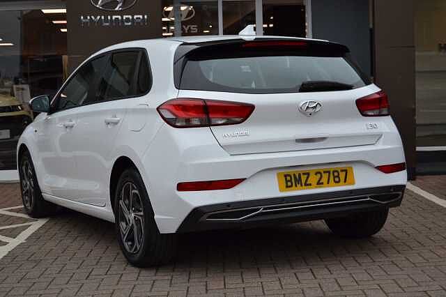 Hyundai I30 1. 0 TGDI SE CONNECT, ANOTHER 1ST CLASS EXAMPLE Polar White