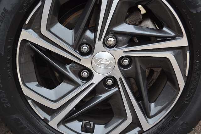 Hyundai I30 1. 0 TGDI SE CONNECT, ANOTHER 1ST CLASS EXAMPLE Polar White