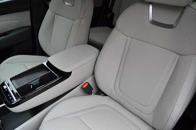 Hyundai TUCSON 1.6T SELF CHARGING HYBRID ULTIMATE AUTO, RARE EXAMPLE OF THIS RANGE TOPPER Serenity White