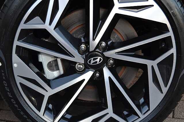 Hyundai IONIQ 6 ULTIMATE 77KWH AUTO, SAVE BIG ON THIS LITERALLY LIKE NEW CAR &amp; ONLY 134 MILES Abyss Black