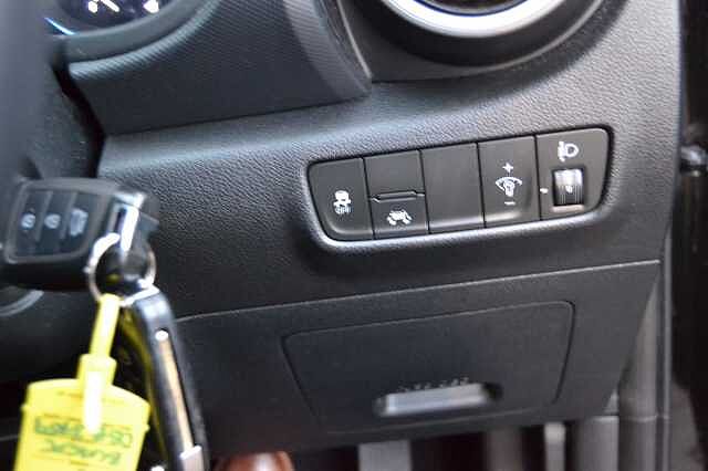 Hyundai KONA 1.0 TGDI SE SUPERB FULL SERVICE HISTORY & ONLY 22070 MILES