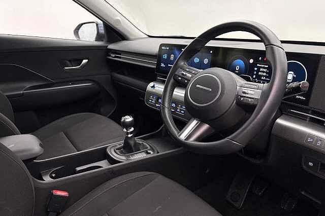 Hyundai KONA 1.6T 138 Advance 5dr Meta blue