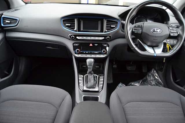 Hyundai IONIQ 1.6 GDI SE SELF CHARGING HYBRID AUTO
