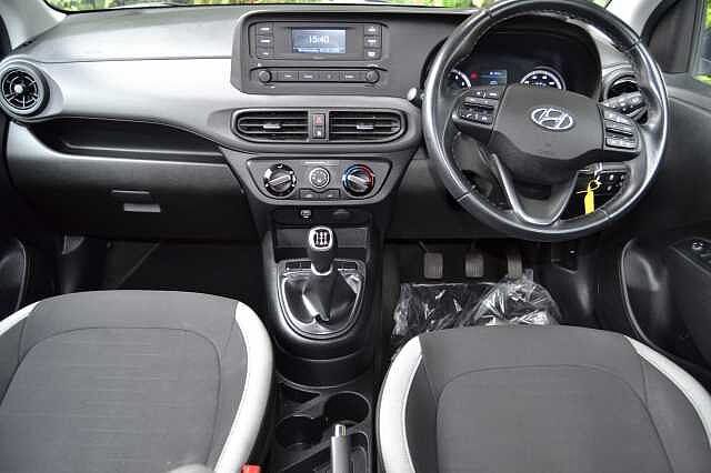 Hyundai i10 1.0 MPi SE 5 DR, FULL SERVICE HISTORY