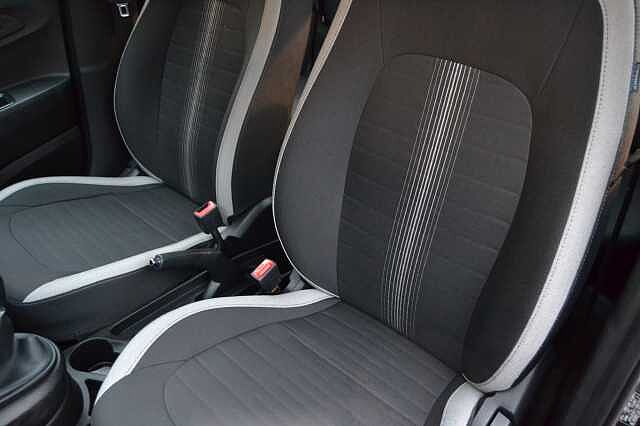 Hyundai i10 1.0 MPi SE 5dr