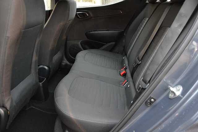 Hyundai i10 1.0 MPi SE 5dr