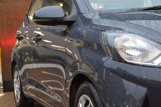 Hyundai i10 1.0 MPi SE 5dr