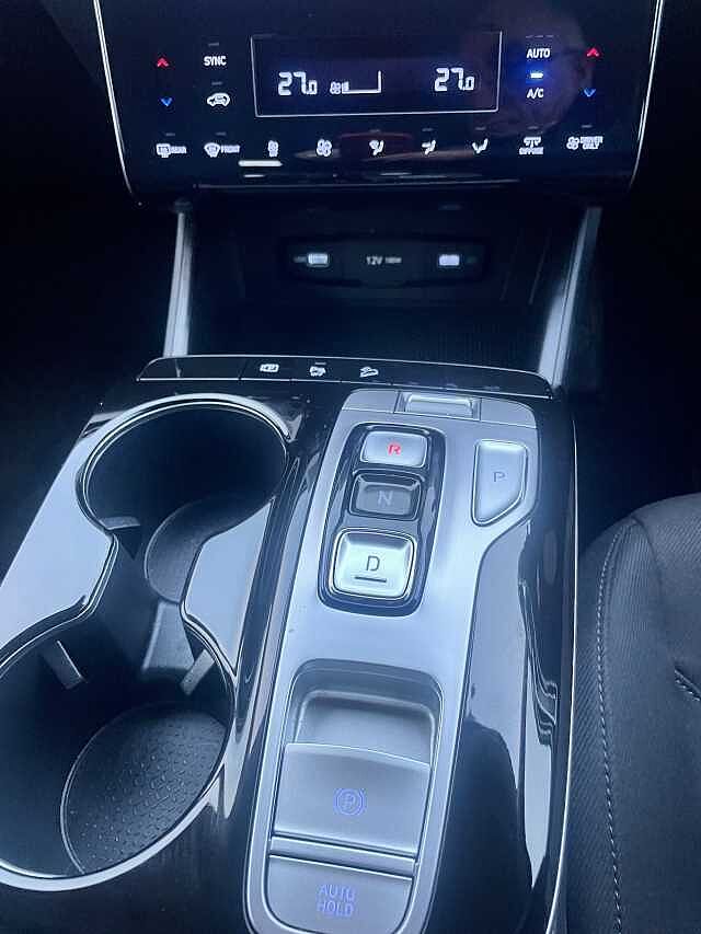 Hyundai TUCSON HYBRID 1.6 T-GDi (230ps) SE Connect Red