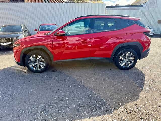Hyundai TUCSON HYBRID 1.6 T-GDi (230ps) SE Connect Red
