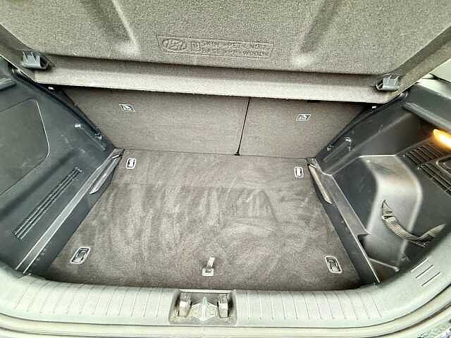 Hyundai I20 1.0T GDi 48V MHD Premium 5dr DCT Black