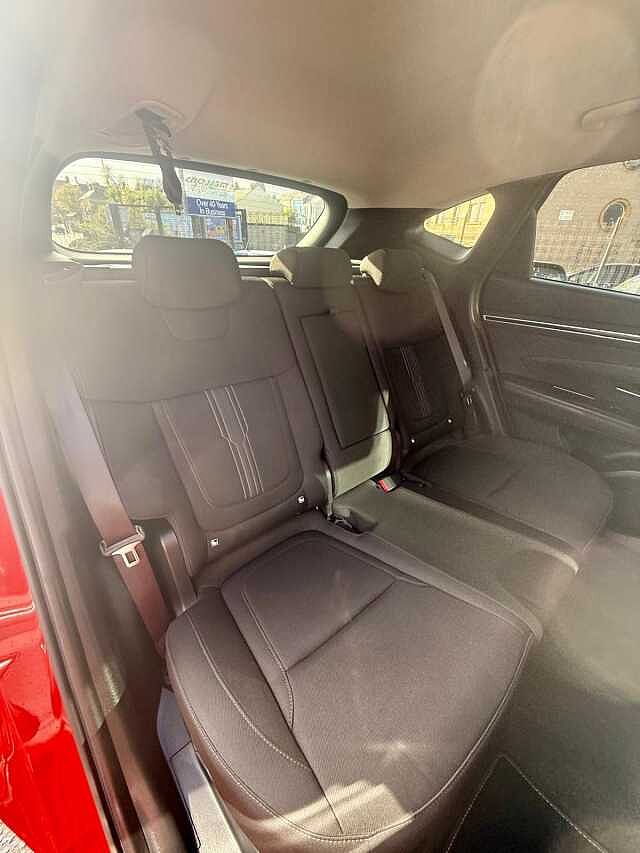 Hyundai TUCSON 1.6 TGDi Hybrid 230 Premium 5dr 2WD Auto Red