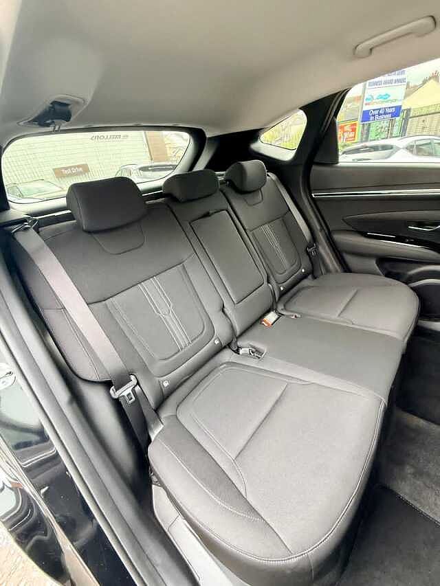 Hyundai TUCSON 1.6 TGDi Hybrid 230 Premium 5dr 2WD Auto Black