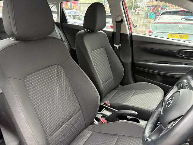 Hyundai I20 1.0T GDi 48V MHD SE Connect 5dr Red
