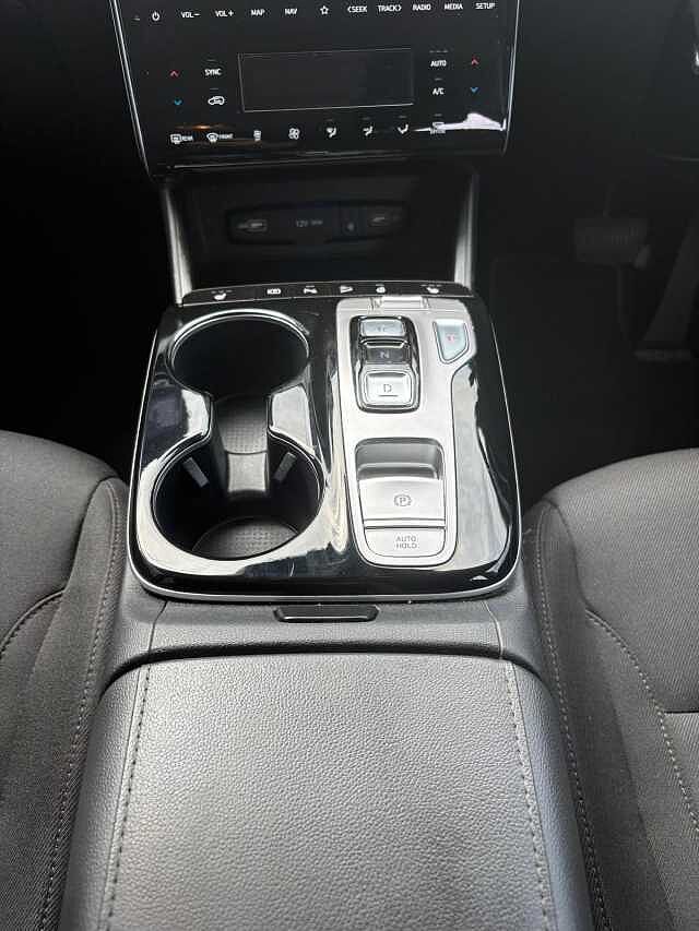 Hyundai TUCSON 1.6 TGDi Hybrid 230 Premium 5dr 2WD Auto Silver