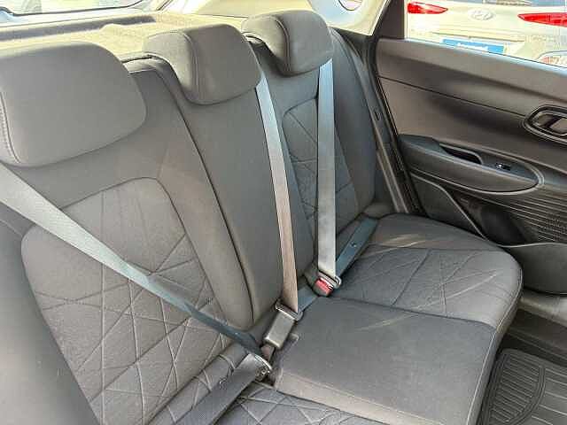 Hyundai BAYON 1.0 TGDi 48V MHEV SE Connect 5dr