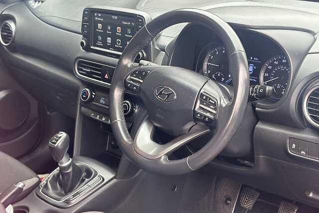 Hyundai KONA SUV 1.0 T-GDi (120ps) Premium 2WD
