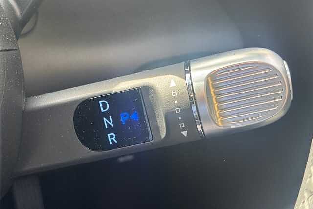 Hyundai INSTER 85kW 02 49kWh 5dr Auto Orange